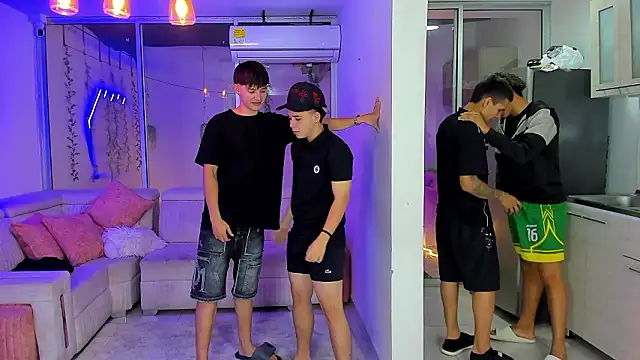 houseofwarrios - Houseofwarrios's free webcam - UK Sex Cams