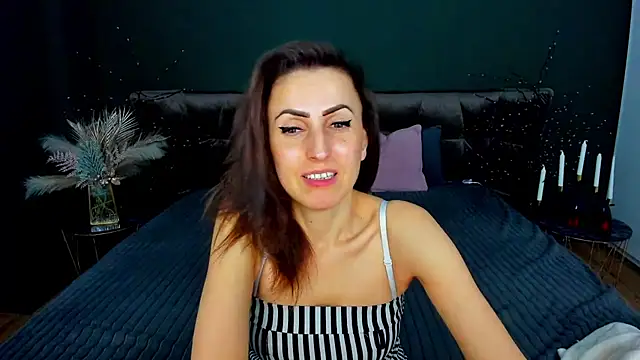 Rebecca_Diamond webcam