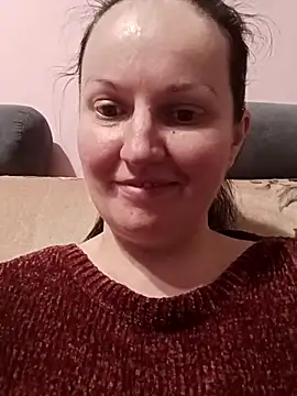 BustyLadyAlma webcam