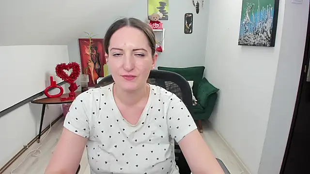 chloehottyx - ChloeHottyX's free webcam - UK Sex Cams