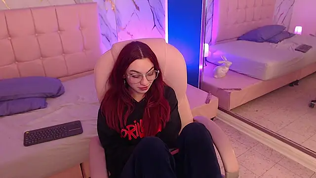 red_kytty6 - Red_kytty6's free webcam - UK Sex Cams