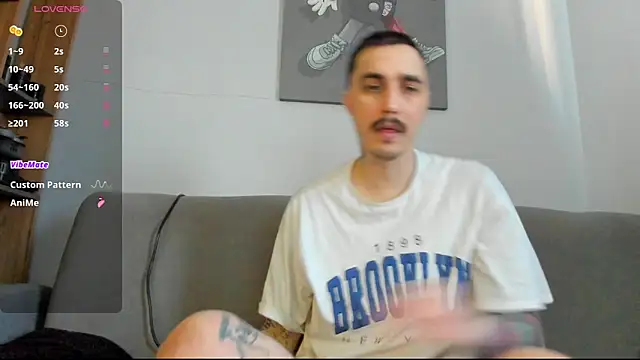 The_school_neighbor webcam