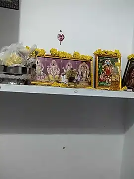 sweetqueen143 webcam