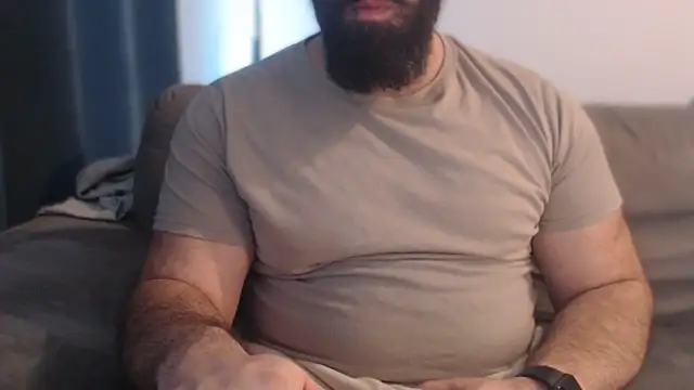 hugemachohandsome webcam