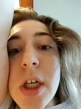 kate_nicepops133333 webcam