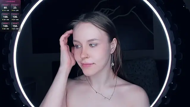 MaliaBourraine webcam