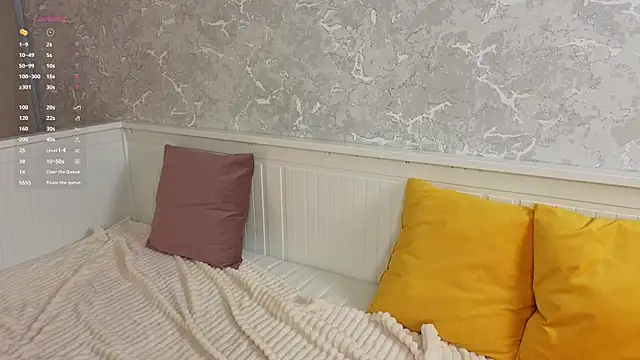 LizaWakenight webcam