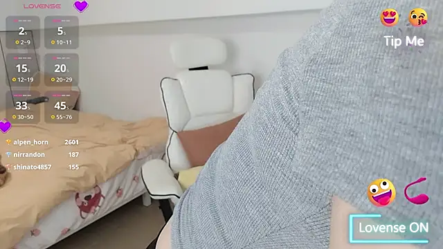 美女Cothy_Ti在线直播