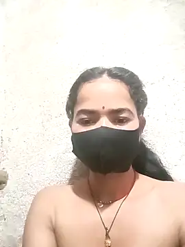 Sunali_Bendre webcam