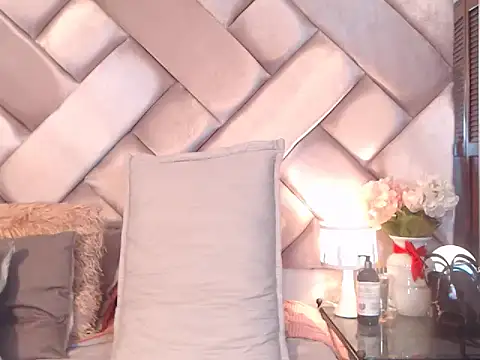 Ashleyroberst webcam