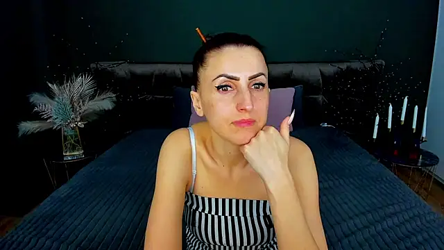 Rebecca_Diamond webcam