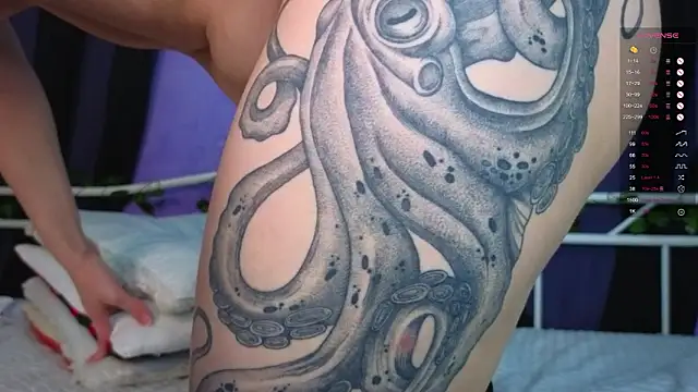 Scarlettsrorm webcam