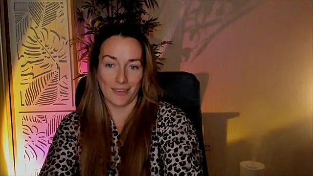 RebeccaMartinez webcam