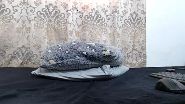 alejandra_c19c webcam