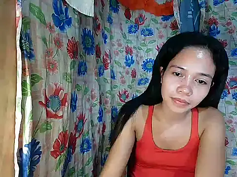 PinaySkinnyGirl webcam
