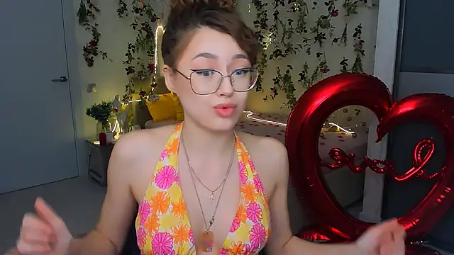 sereneflame - SereneFlame's free webcam - UK Sex Cams