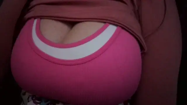 AnnyelinnaLove webcam