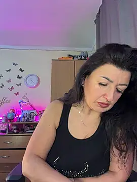 hotangel75 - Hotangel75's free webcam