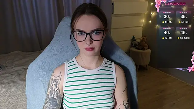 kate_leoo webcam