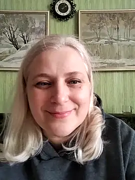 NyushaLollipop webcam