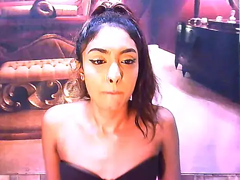 IndianPretty14u2Luv webcam