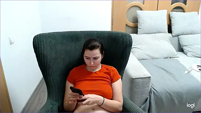 VioletaFlower7 webcam