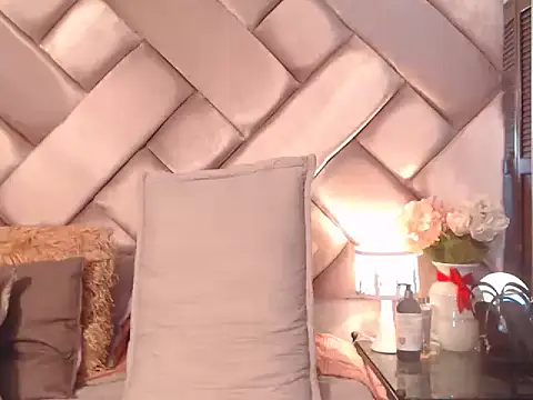 Ashleyroberst webcam