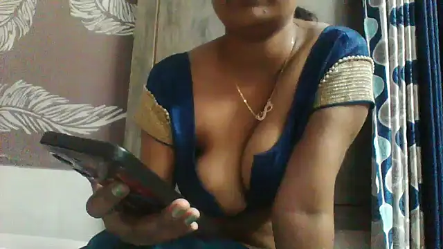 shalini_fire webcam