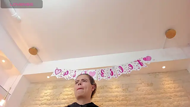 dorothy_vegga - Dorothy_vegga's free webcam - UK Sex Cams