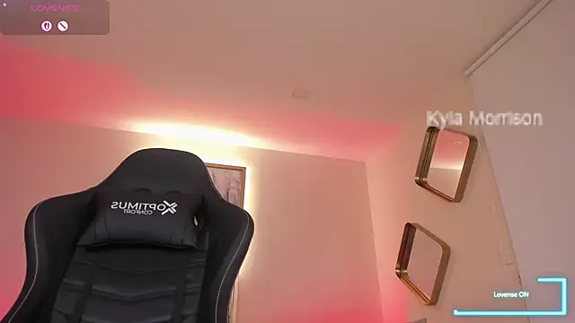 KylaMorrison webcam