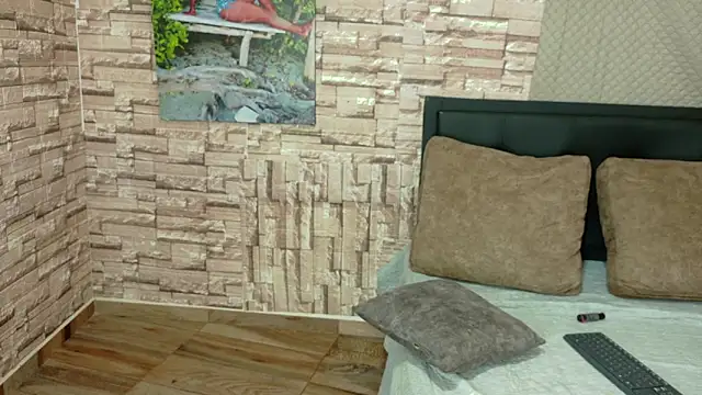 tiffany_chocolate webcam