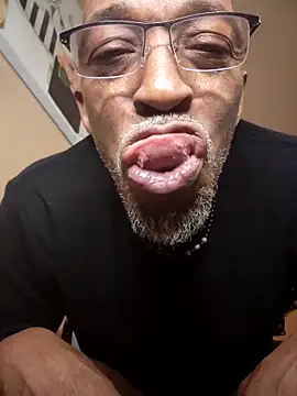 Lonelynudist59 webcam