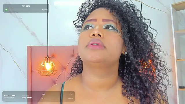 Belle_Brunette webcam