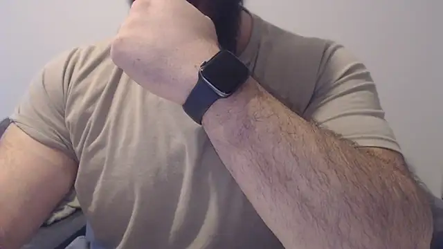 hugemachohandsome webcam