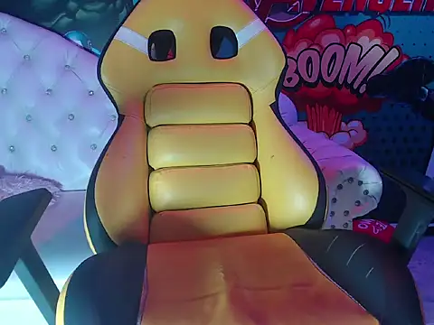 adriana_foxxxy webcam