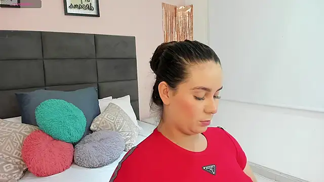 madisonjenner (F young) - tell me what you like to please you  🔥