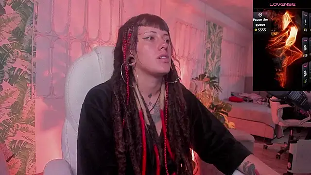 _sharlotte777 webcam