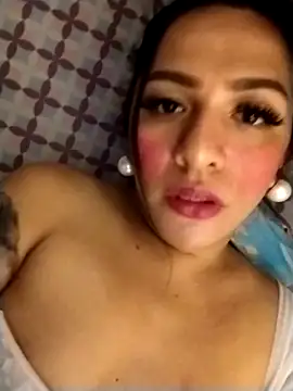 Yourbabyshane webcam