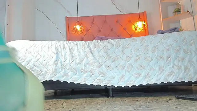 Belle_Brunette webcam