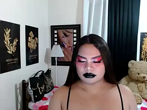 TSbrianaHugeCock webcam