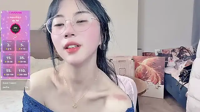 美女-ruoruo-在线直播