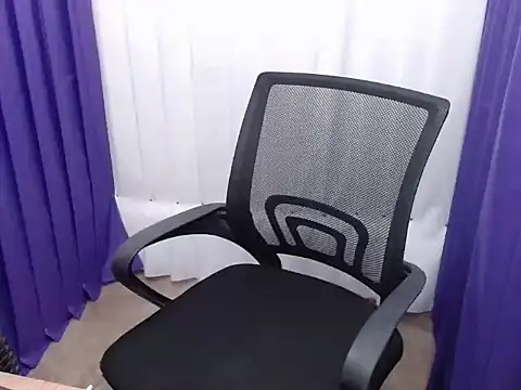 Lovely_apple19 webcam