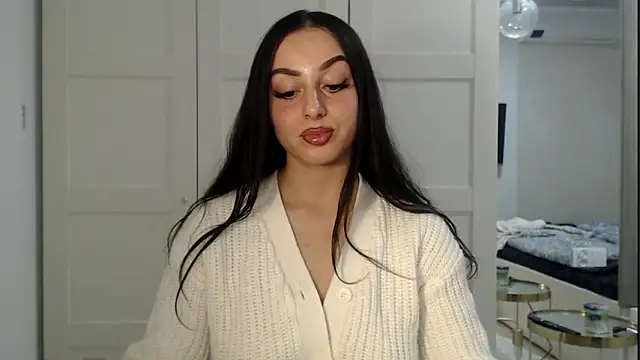 courtneyPerfect webcam