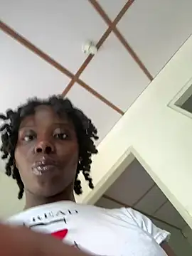 choclatepeaach webcam