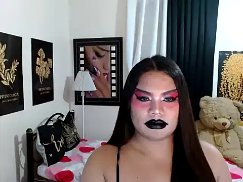 tsbrianahugecock - TSbrianaHugeCock's free webcam - UK Sex Cams