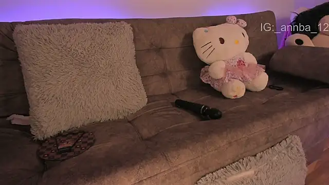 annie_barozzi webcam