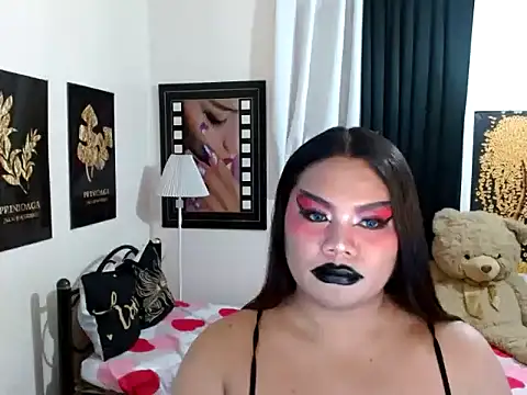 TSbrianaHugeCock webcam