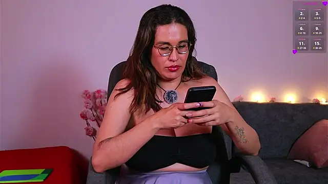 kathieandpovcock1 webcam