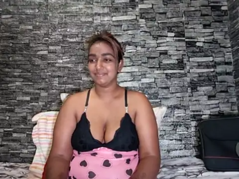 Indiasfantasy_ webcam