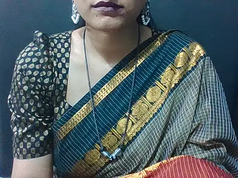 Thilothama_Vaishu webcam